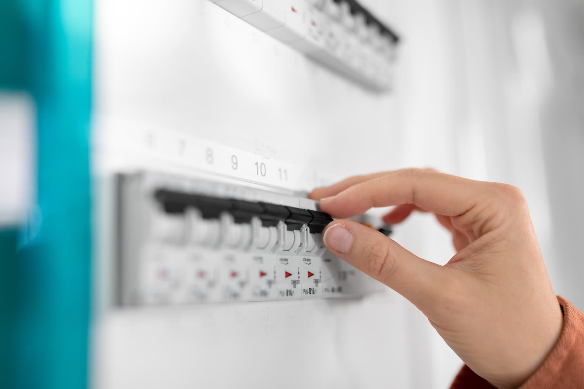 Electrical Maintenance Contracts