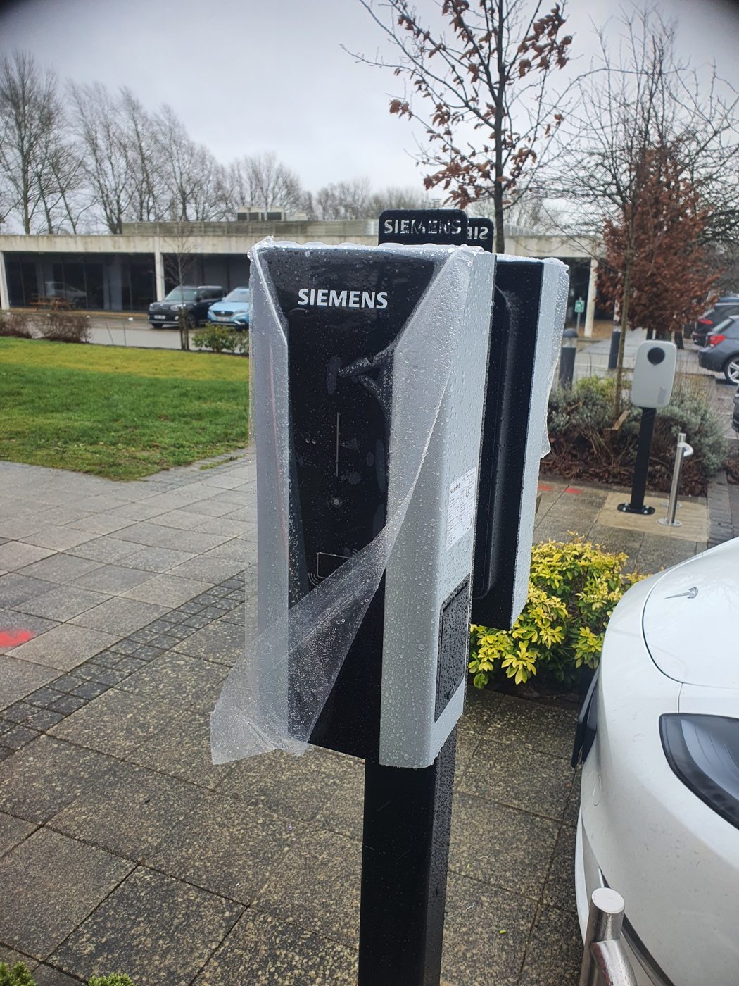 Two Siemens EV charging points installed at commercial premises